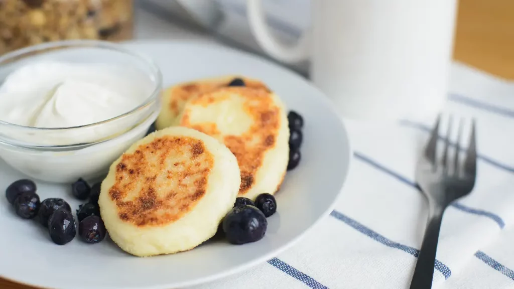 syrniki russian cheese pancakes recipe