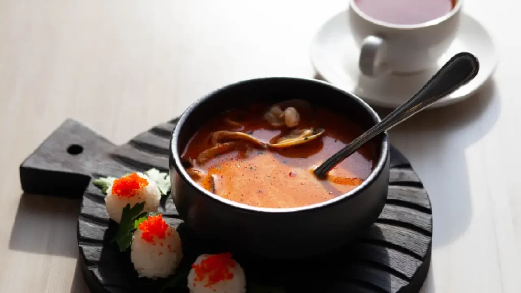 tom yum hot pot